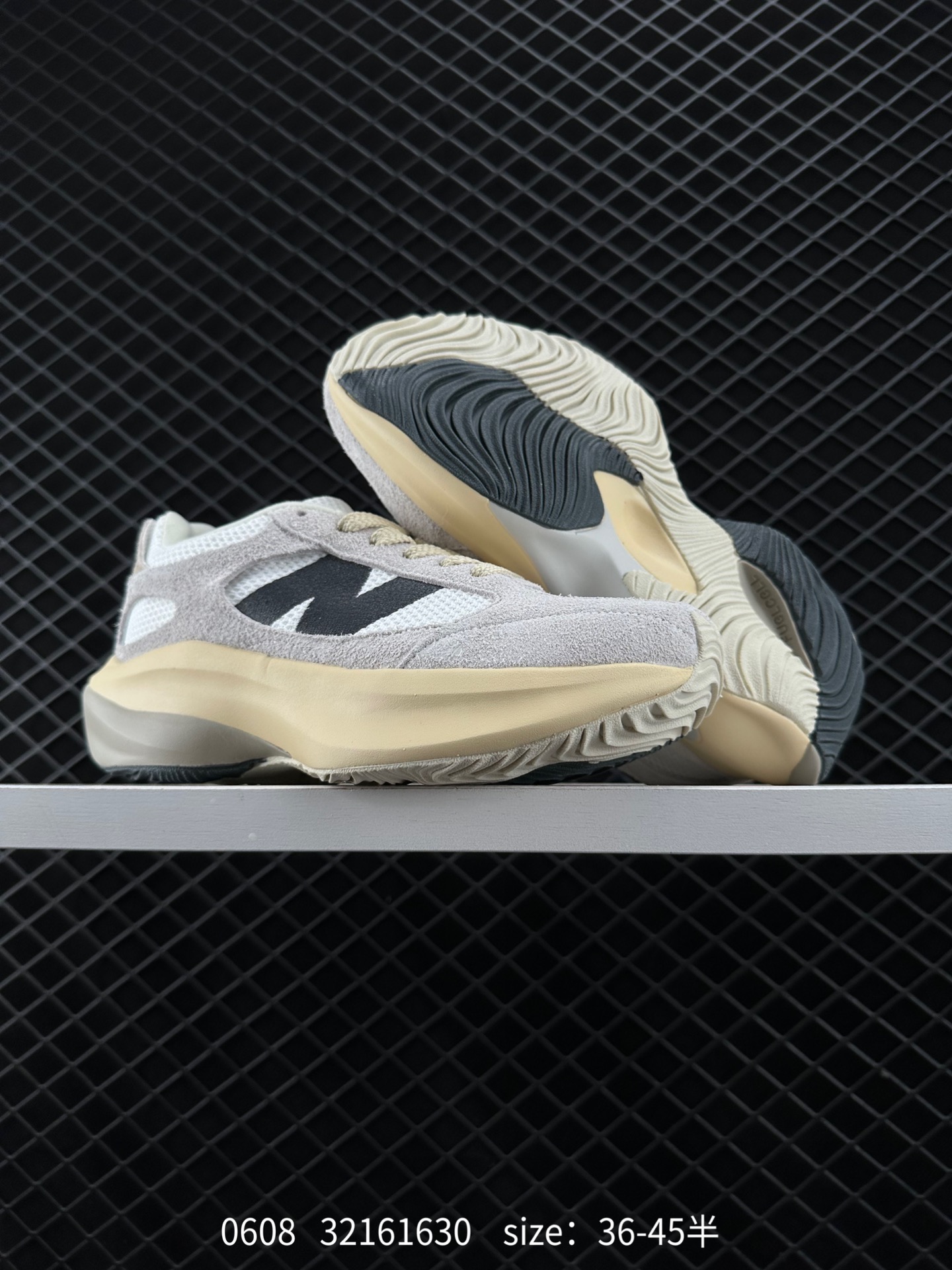 New Balance Warped Runner   UWRPDMOB CLASSICs TRADITIONNELS